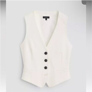 Rag and Bone Priya Linen vest in white
Size 2